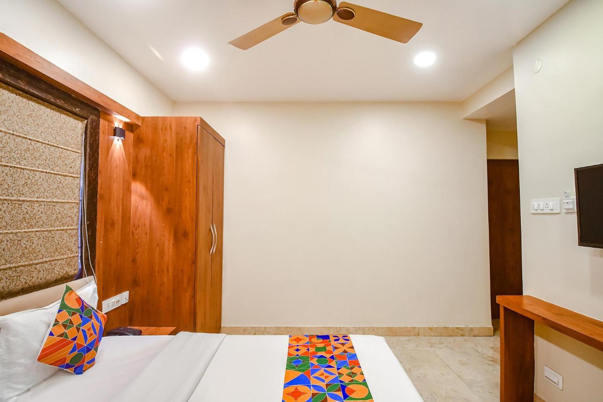 Fabhotel Dream World Residency - Nr Biswa Bangla Gate Calcutta  Esterno foto